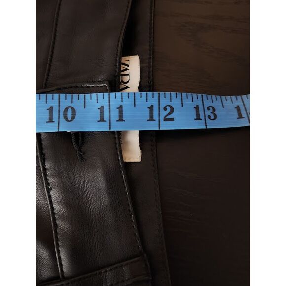 Zara Black Faux Leather Pants Straight High Rise Size 4 US 36 EUR Polyurethane - Picture 7 of 8